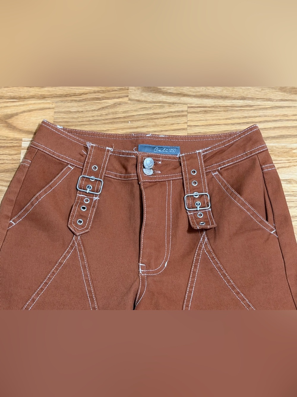 Cali 1850 Women’s Brown Contrast Stitch Buckle Pants Size 3 Y2K Wide Leg - Picture 4 of 15